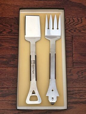 Vernco Wood-Handled Stainless Steel Serving Spatula and Fork Set - New